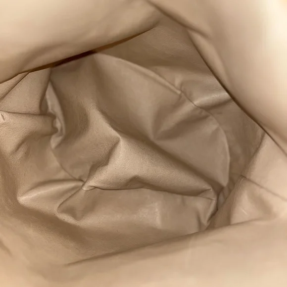 AUTHENTIC w’ COA. Louis Vuitton Monogram bucket bag. - Picture 8 of 16